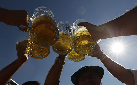 Oktoberfestte açıkhavada içki keyfi