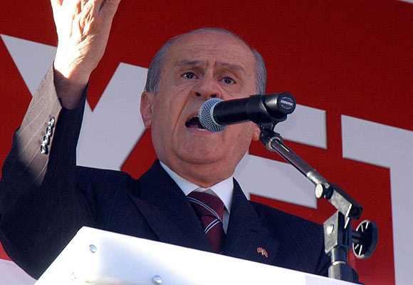 Bahçeli: AKP devletin imkanıyla miting yapıyor