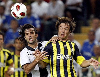 Fenerbahçe uzatmalarda yıkıldı