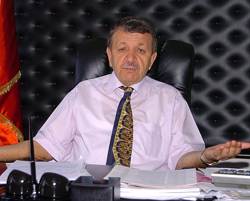 Maaş alabilmek için boşanıyorlar