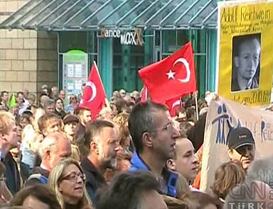 Almanyadan Türkleri kızdıracak kitap..