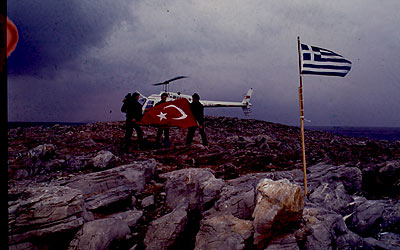 Kardakta iki ülke savaşın eşiğine gelmişti