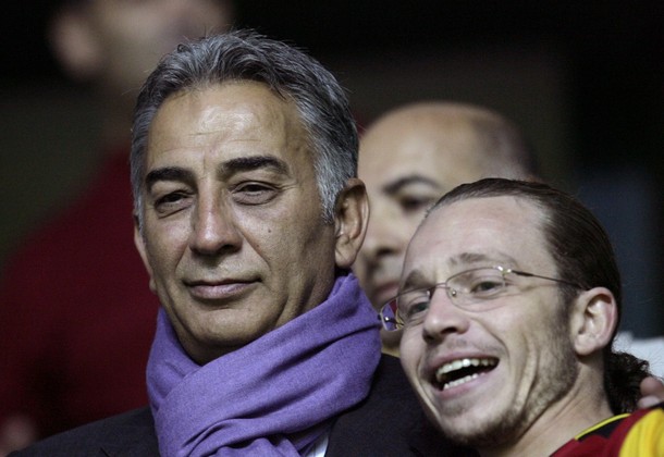 Galatasarayın önceliği defansif orta saha