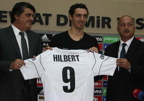 Hilbert resmen Beşiktaşta
