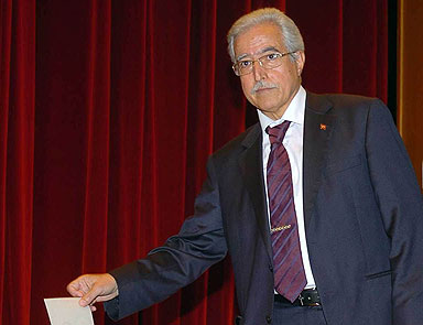 Adanada başkanvekili MHPli Aldırmaz oldu
