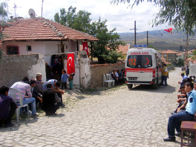 Mardinde askeri araç devrildi: 1 şehit, 14 yaralı