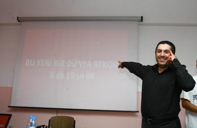 Bir Einstein vakası...