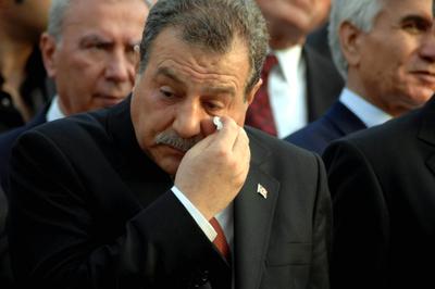 İstanbul Valisi Güler görevini devretti