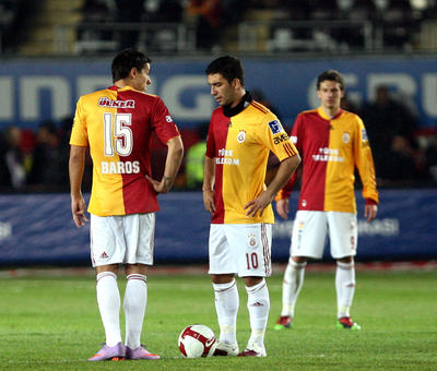 Galatasarayda kadro yeniden şekillenecek