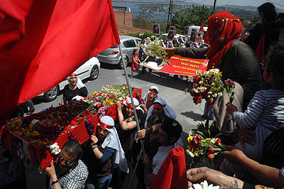 Güler Zere toprağa verildi