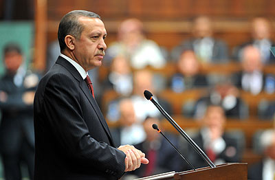 Erdoğanın İtalya ziyaretine Anayasa engeli