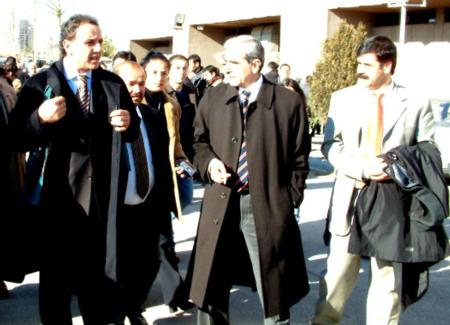 Sakıkı doğrulayan da var yalanlayan da...