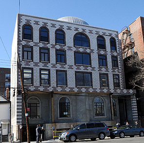 New Yorka Eyüp Sultan Camii...