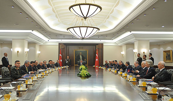 MGKdan terörle mücadele kararlılığı çıktı