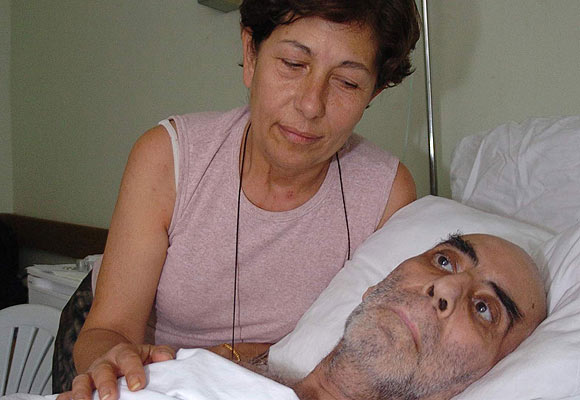 Okkırın ölümünde 15 doktorun davası başladı