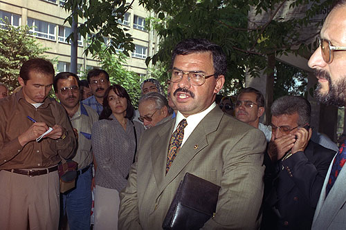 Alevi krizinde Şendillerden geri adım