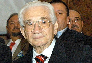 Müziğin profesörü: Alaeddin Yavaşca