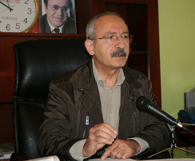 CHP yönetimi Öymene sahip çıktı