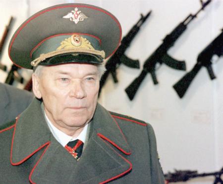 Mihail Kalaşnikof 90 yaşında