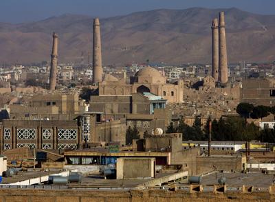 Afganistanda yeniden Karzai dönemi