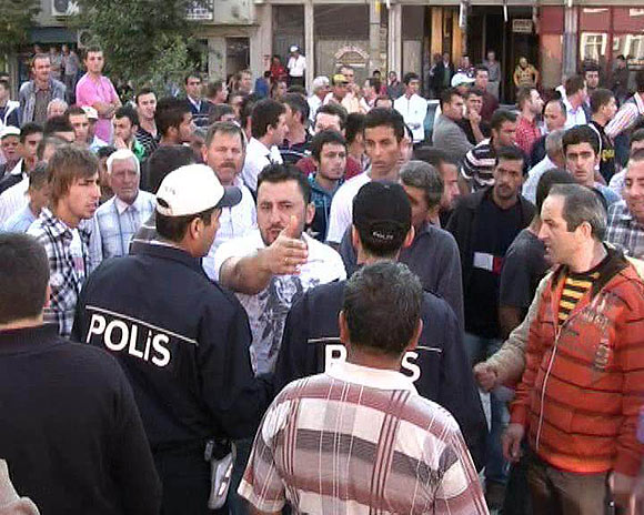 Kaleci Kulbilgenin babasına taciz tutuklaması
