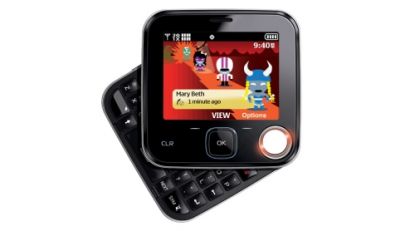 Nokiadan döner kapaklı cep telefonu