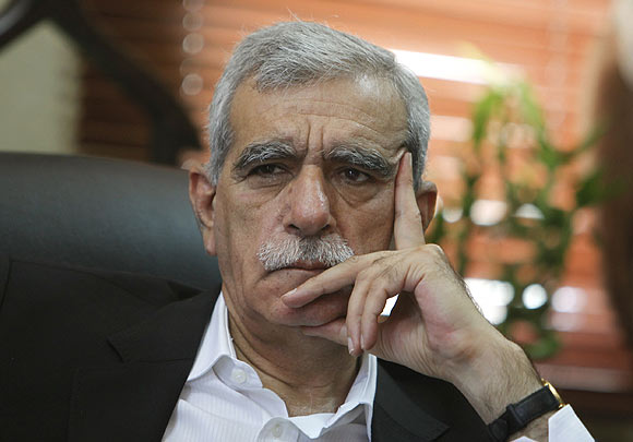 Türkten Atalaya yanıt: Anayasa değişikliği şart
