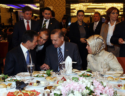 Erdoğandan Kürt açılımı çağrısı