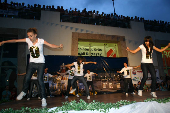 Yağmur altında Kolbastı Star
