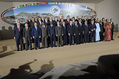 G-8 zirvesi sona erdi