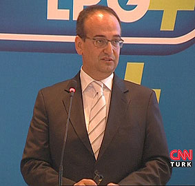 Türkiyenin ilk katkılı otogazı piyasada