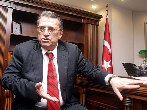 Mesut Yılmaz genel başkanlığı düşünmüyor