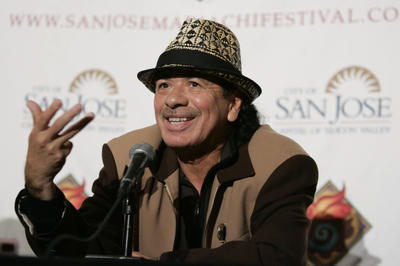 Carlos Santana İstanbul için geri sayıyor