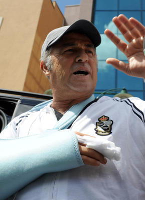 Parmağı kopan Terim taburcu oldu