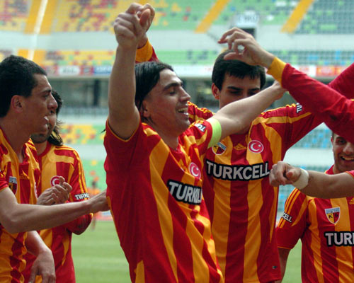 Mehmet Topuz: Kulübüm isterse kalırım