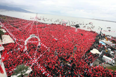 2. dalga Cumhuriyet mitingleri yolda