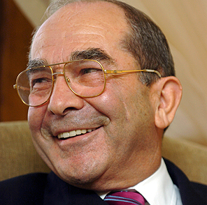 Özkök Ergenekon savcısı Öze 8 saat ifade verdi