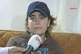 Başına 4. kattan saksı düştü