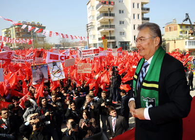 Erdoğanın beceriksizler sözlerine cevap