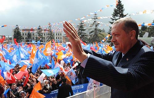 Ağzımın tapusu sende değil ki...