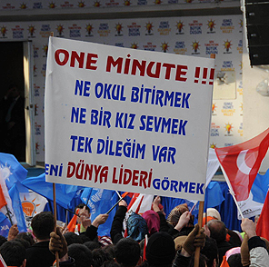 Padişahlık devri kapandı