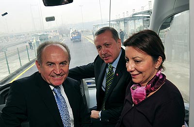 Zincirlikuyu-Söğütlüçeşme hattı açıldı