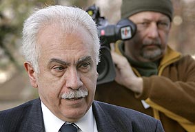 Karargah Evlerinde Perinçek sorgulanıyor