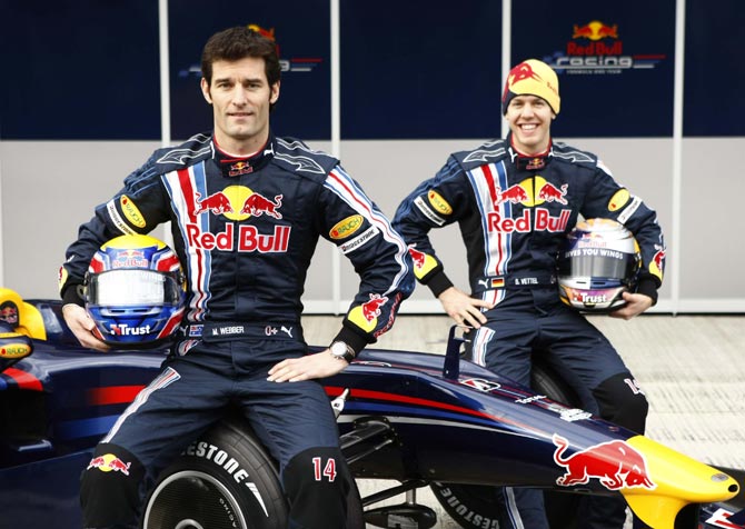 Red Bull RB5 Jerezde ortaya çıktı
