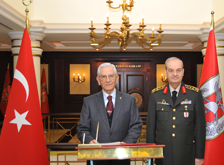 Genelkurmayda Başbuğ-Kıvrıkoğlu buluşması