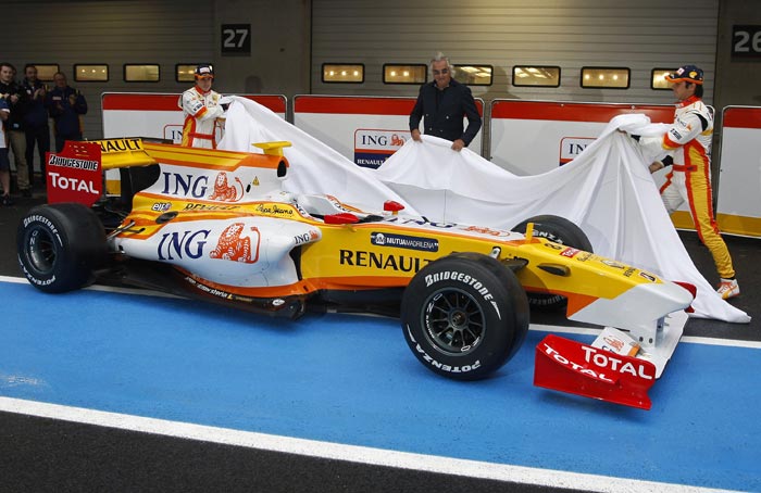 Renault R29 Portimaoda ortaya çıktı