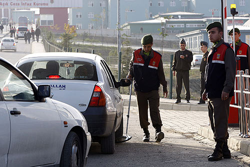 Ergenekon davasında Tunçtan tahliye istemi