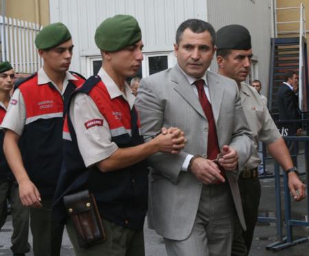 Gülaltay: Yeşil beni görmeye gelirken kayboldu