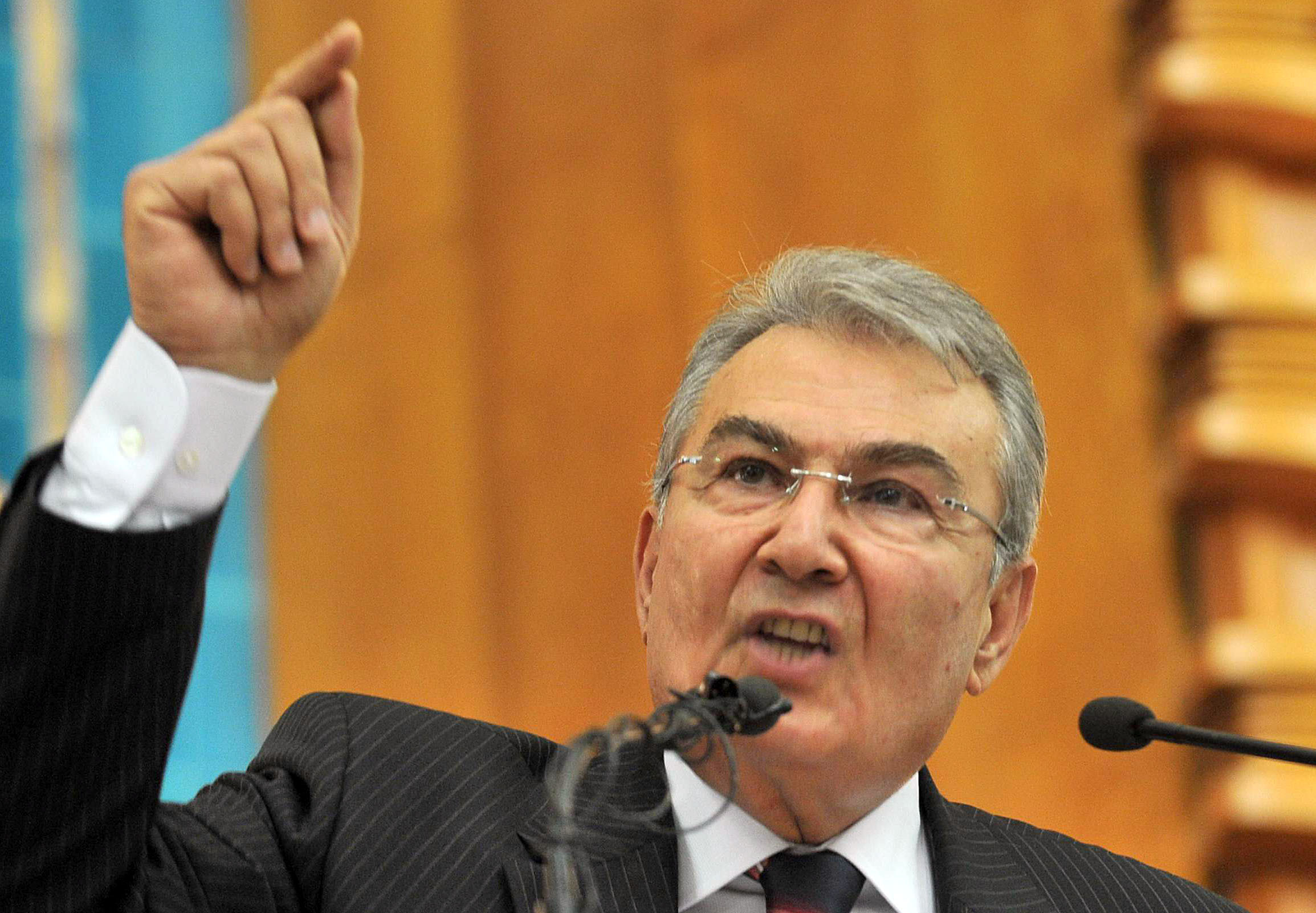 IMF ile anlaşma olmadığından paket çıkmıyor
