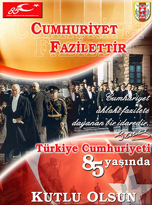 Genelkurmaydan Cumhuriyet afişleri